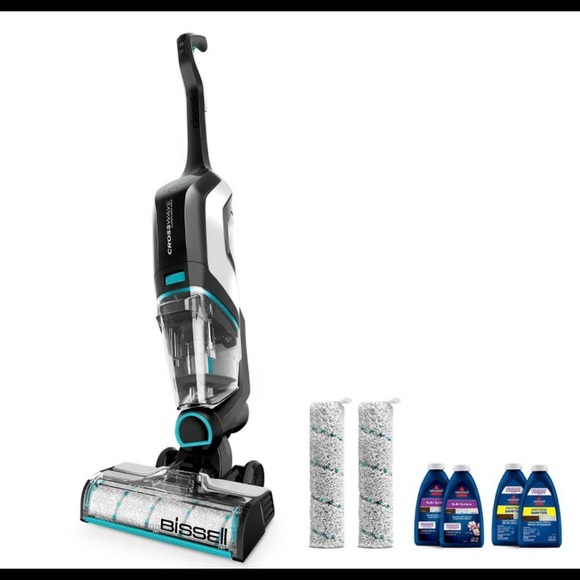 Multi-surface cleaning, cord free, WiFi connected, bagless technology, two tank. - Picture 5 of 7